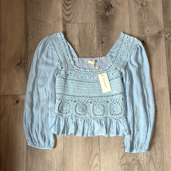 Sim & Sam | Tops | Sim Sam Blue Cropped Puff Sleeve Blouse With Smocked ...